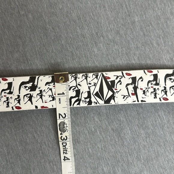 Vintage Volcom leather belt size 34-38 - Picture 15 of 17